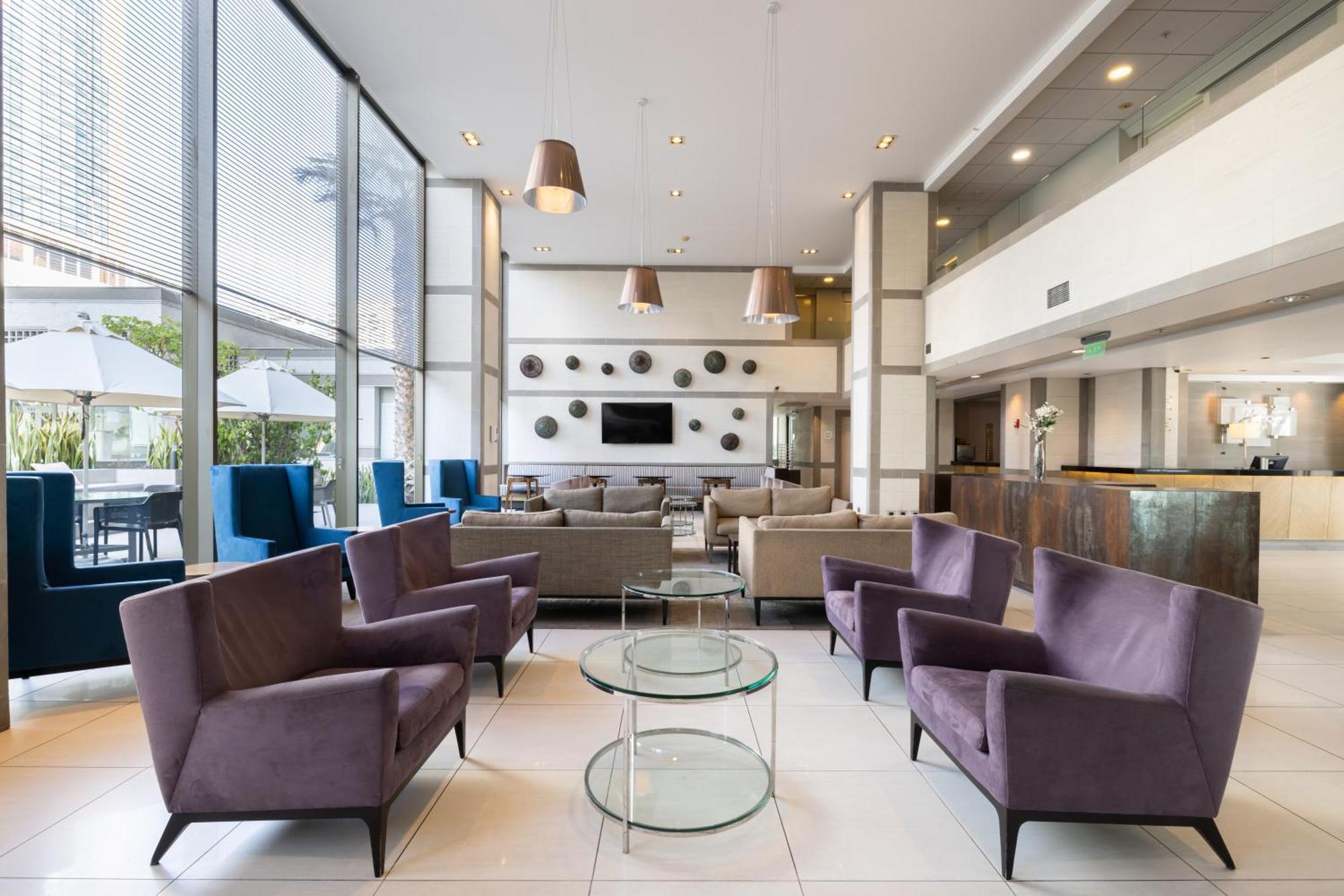 Hotel Express - By Ihg 4*