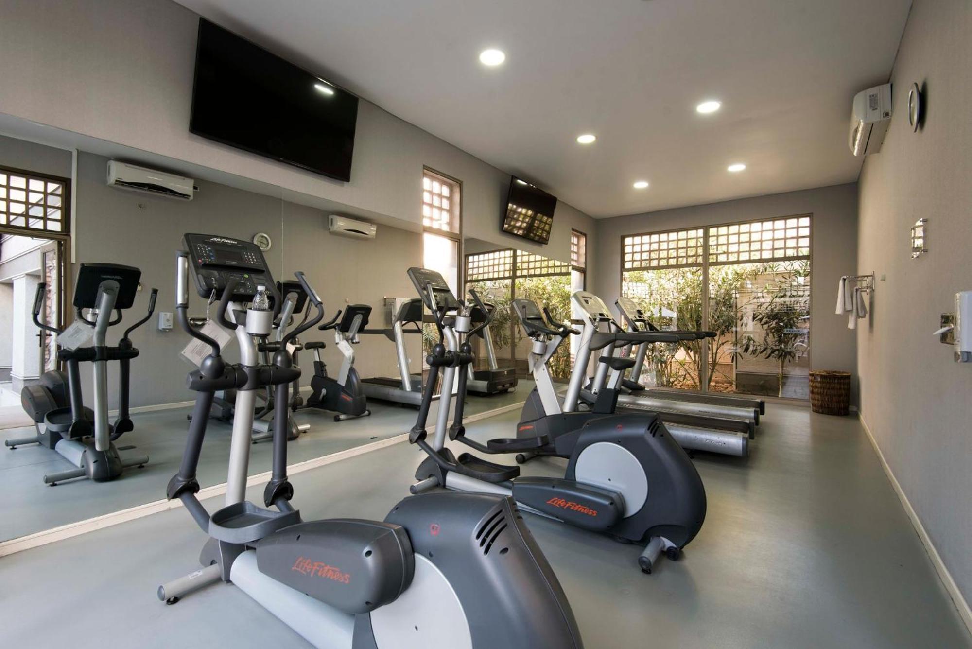Express - By Ihg Hotel 4*