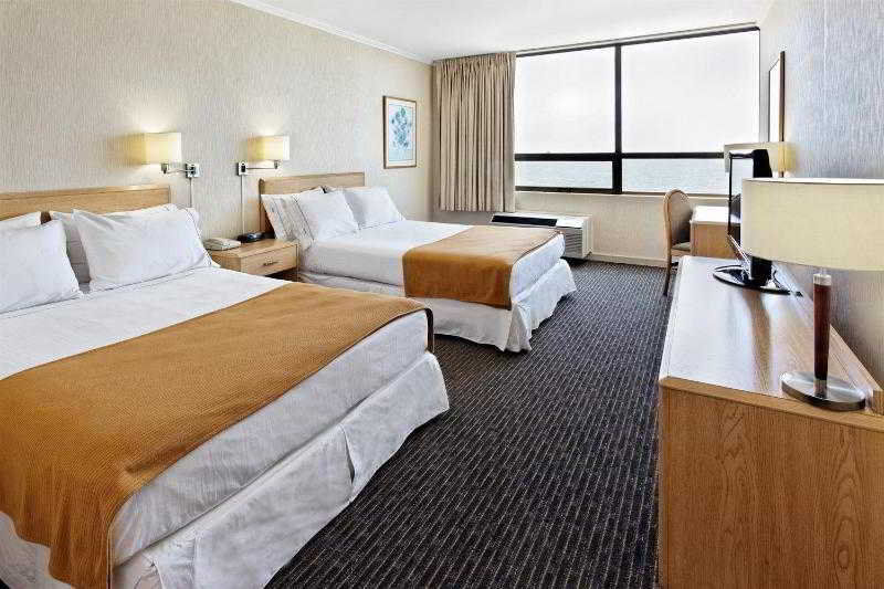 Express - By Ihg 4*